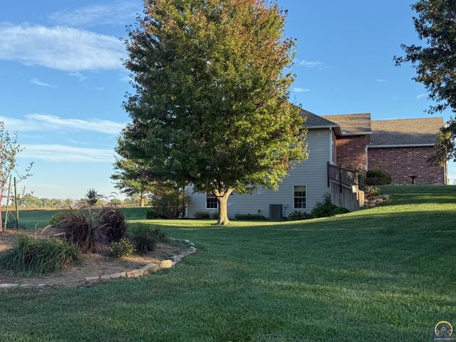 2334 Road P, Emporia, KS 66801