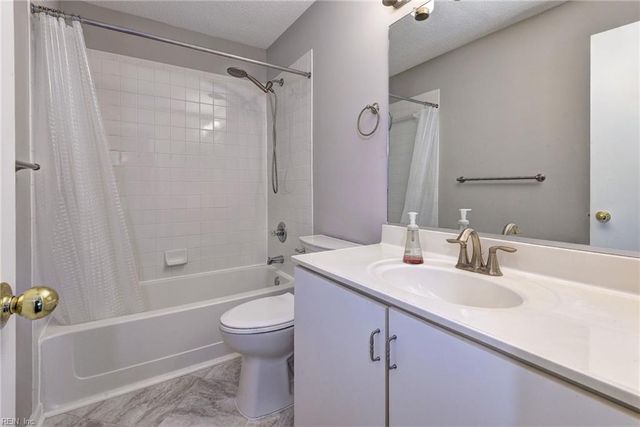 1005 Settlement DR, Williamsburg, VA 23185