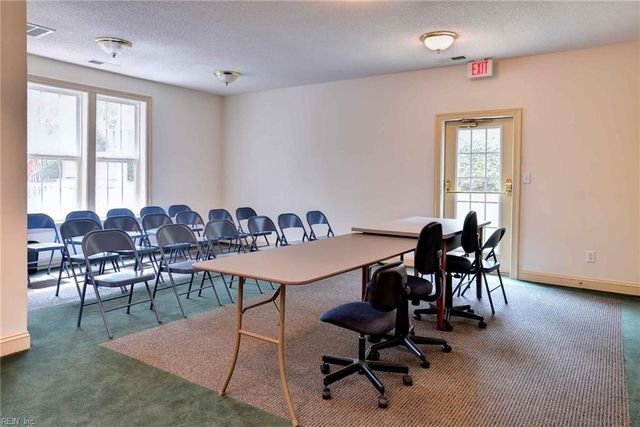 1005 Settlement DR, Williamsburg, VA 23185