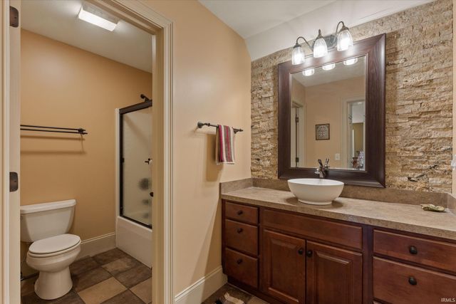 21816 Locust Bend Court, South Bend, IN 46628