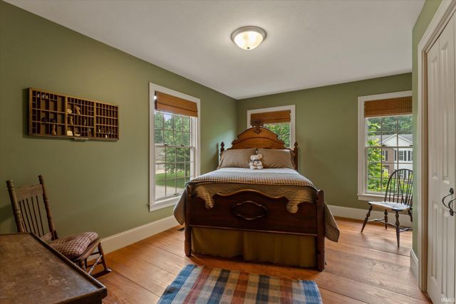 21816 Locust Bend Court, South Bend, IN 46628