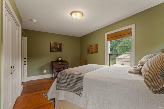 21816 Locust Bend Court, South Bend, IN 46628