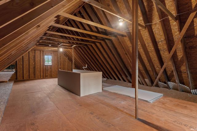 21816 Locust Bend Court, South Bend, IN 46628