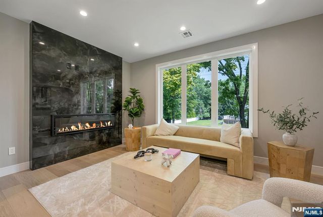 62 Asmus Road, Closter, NJ 07624