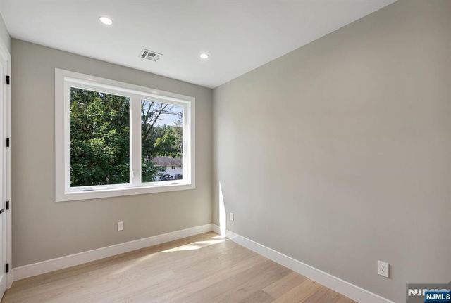 62 Asmus Road, Closter, NJ 07624