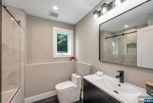 62 Asmus Road, Closter, NJ 07624