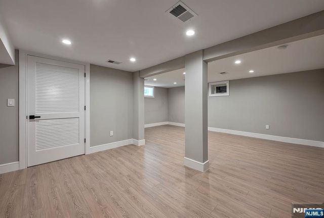 62 Asmus Road, Closter, NJ 07624