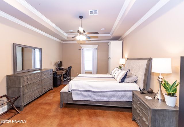 475 Broussard Street, Breaux Bridge, LA 70517
