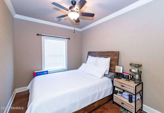 475 Broussard Street, Breaux Bridge, LA 70517