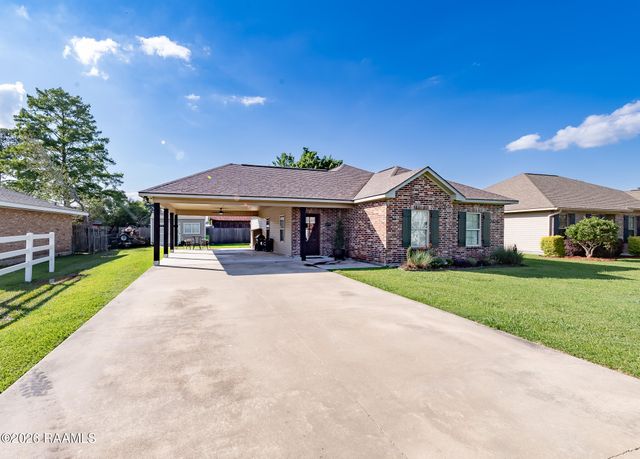 475 Broussard Street, Breaux Bridge, LA 70517