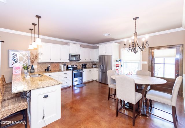 475 Broussard Street, Breaux Bridge, LA 70517