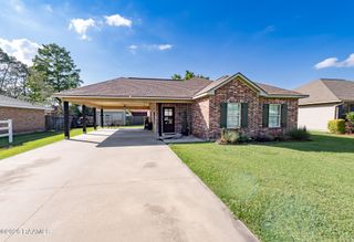 475 Broussard Street, Breaux Bridge, LA 70517