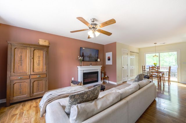 107 Shining Rock Court, Boiling Springs, SC 29316