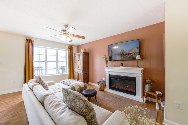 107 Shining Rock Court, Boiling Springs, SC 29316