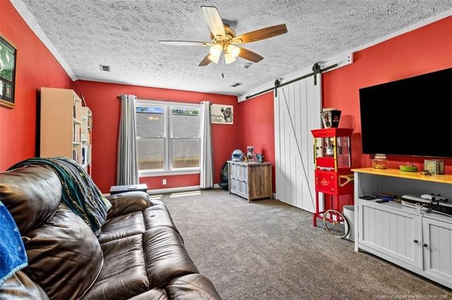 586 Milden Road, Fayetteville, NC 28314