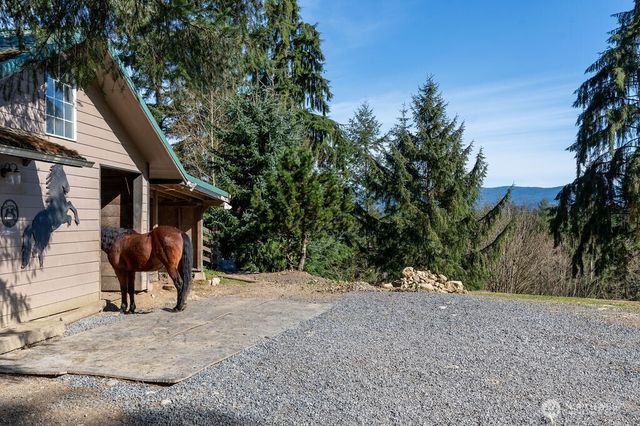 7516 Skinner Road, Granite Falls, WA 98252