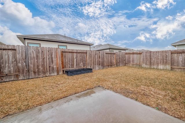 25407 Northpark Lake Drive, Porter, TX 77365