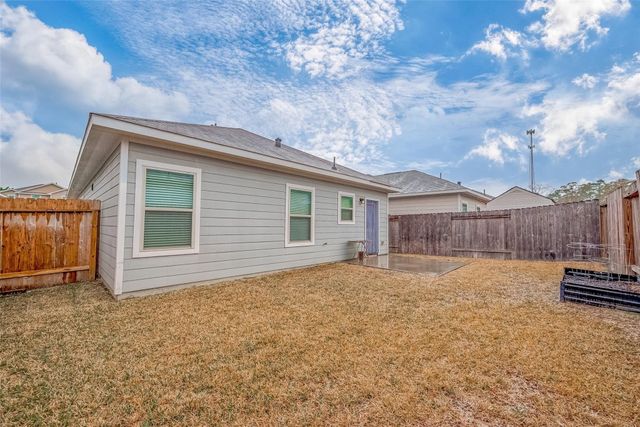 25407 Northpark Lake Drive, Porter, TX 77365