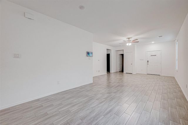 25407 Northpark Lake Drive, Porter, TX 77365