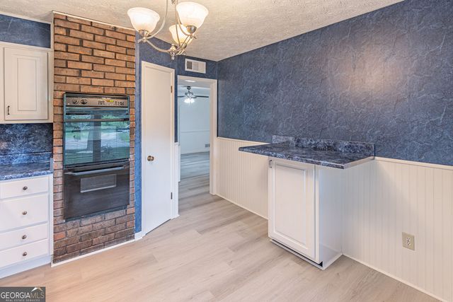3274 Kimberly Woods Court SW, Lilburn, GA 30047
