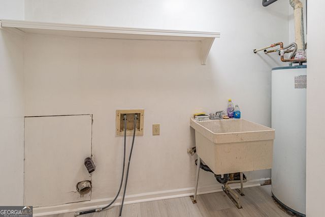 3274 Kimberly Woods Court SW, Lilburn, GA 30047
