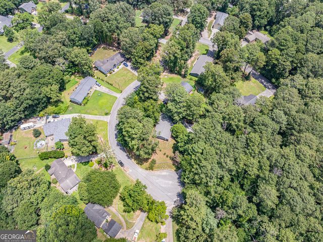 3274 Kimberly Woods Court SW, Lilburn, GA 30047
