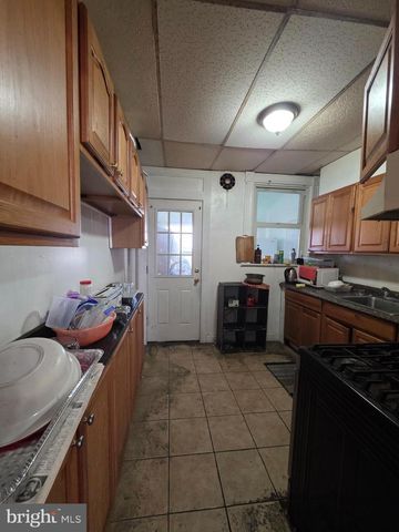 1929 GRINNALDS AVE, Baltimore, MD 21230