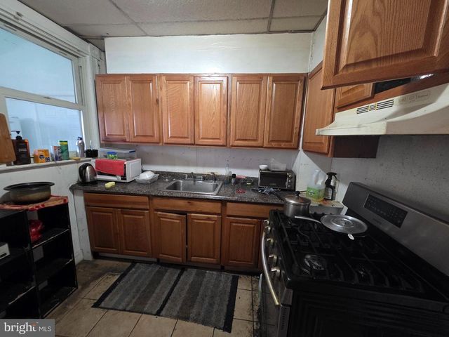 1929 GRINNALDS AVE, Baltimore, MD 21230