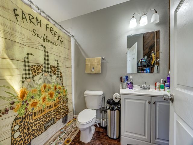 900 W Owings Street, Denison, TX 75020