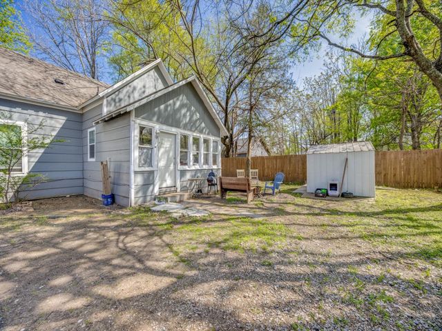 900 W Owings Street, Denison, TX 75020