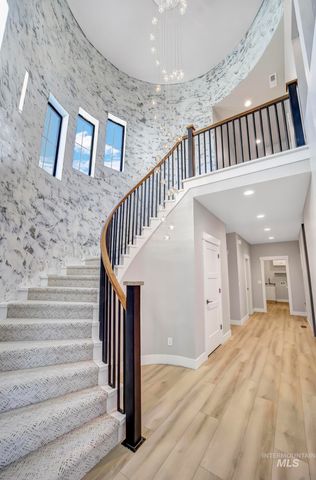 1580 Clear Creek Loop, Twin Falls, ID 83301