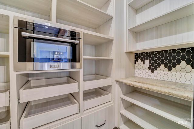 1580 Clear Creek Loop, Twin Falls, ID 83301