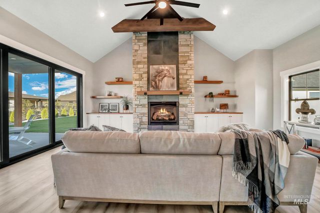 1580 Clear Creek Loop, Twin Falls, ID 83301