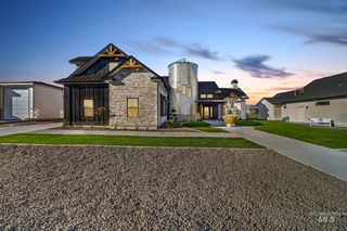 1580 Clear Creek Loop, Twin Falls, ID 83301