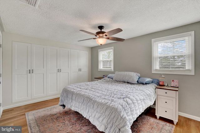 2252 CHESTNUT RD, York, PA 17408