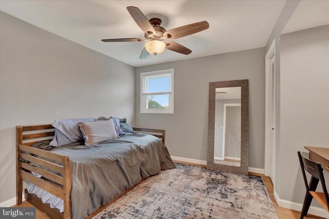 2252 CHESTNUT RD, York, PA 17408