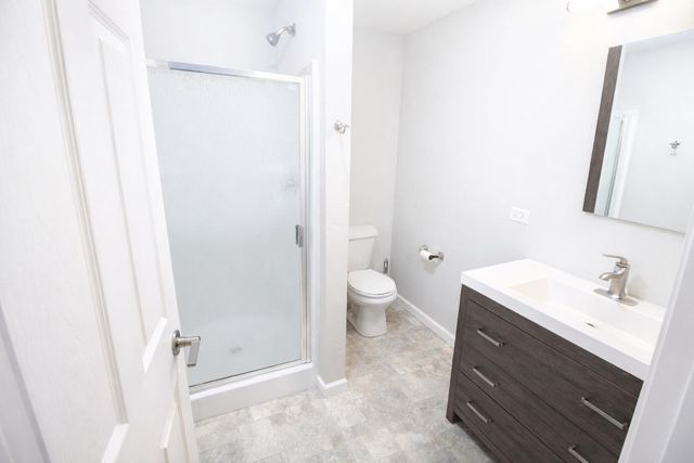 1114 4th St NE, Minot, ND 58703