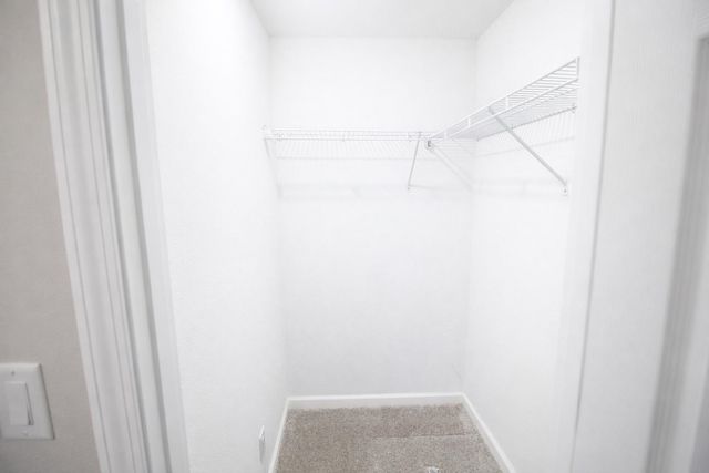 1114 4th St NE, Minot, ND 58703