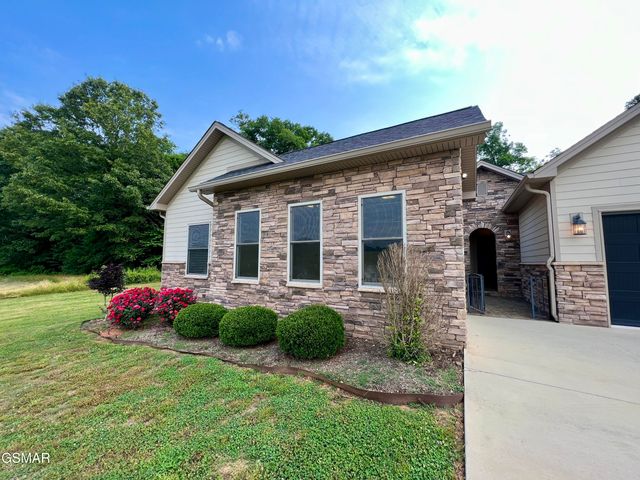 2005 River Mist Circle, New Market, TN 37820