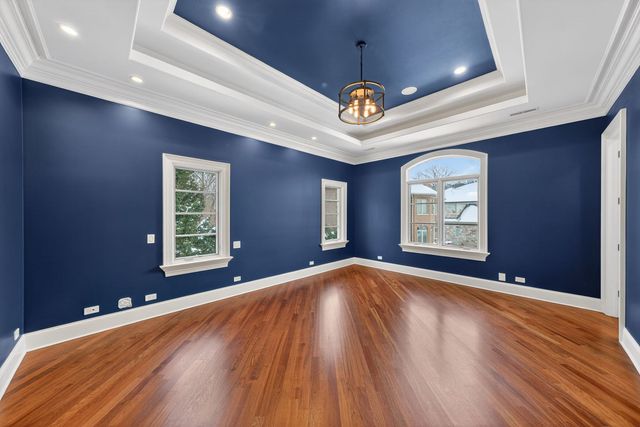 107 Carmela Court, Bloomingdale, IL 60108