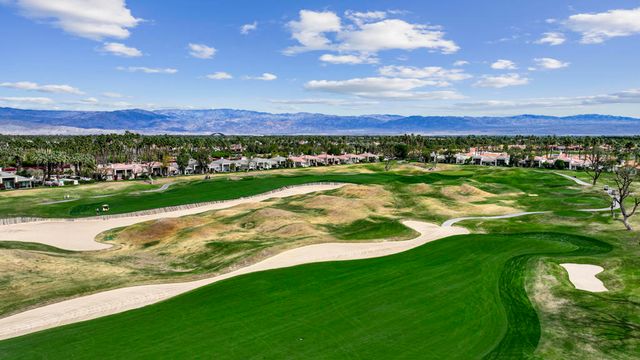 54721 Inverness Way, La Quinta, CA 92253