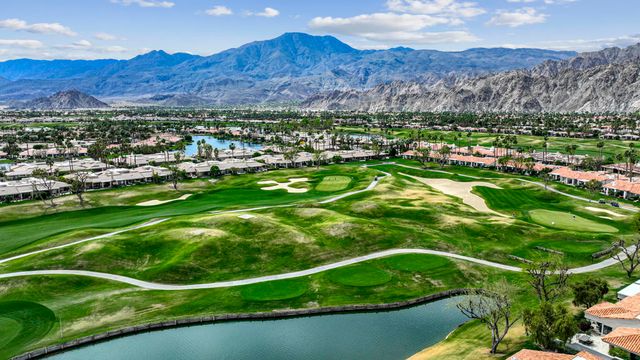 54721 Inverness Way, La Quinta, CA 92253