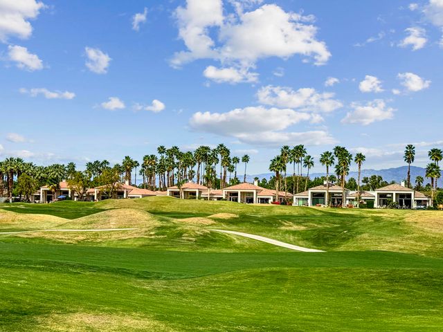 54721 Inverness Way, La Quinta, CA 92253