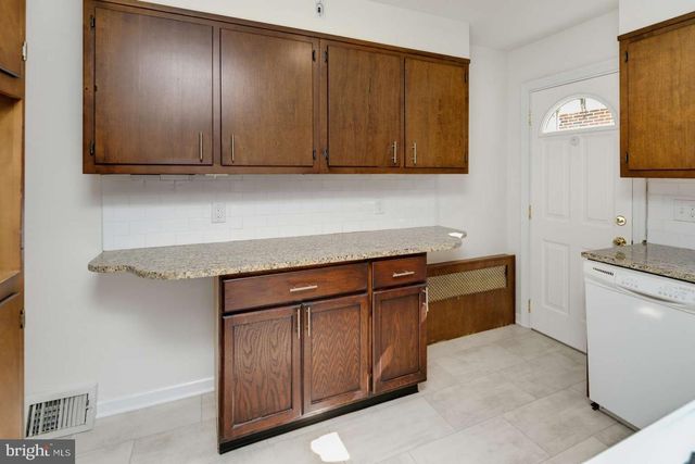 1141 FAUNCE ST, Philadelphia, PA 19111