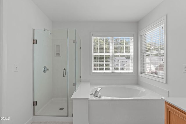 8601 Barrett Hall Lane, Wake Forest, NC 27587