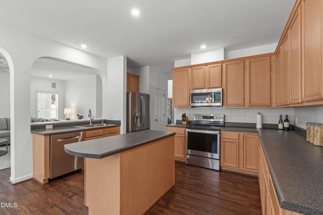 8601 Barrett Hall Lane, Wake Forest, NC 27587