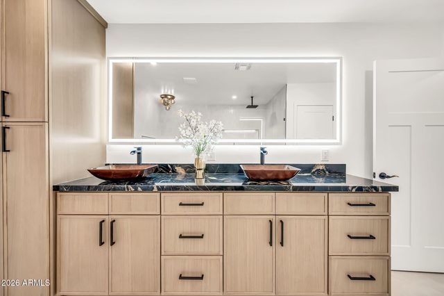 5125 E MULBERRY Drive, Phoenix, AZ 85018