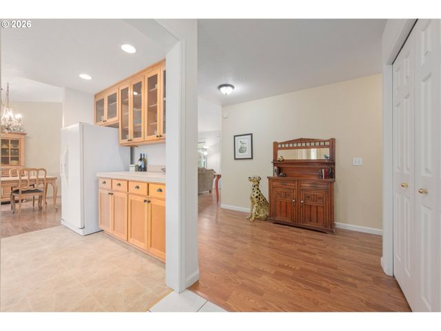 2418 KALMIA St, Eugene, OR 97404