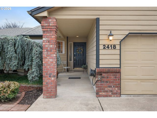 2418 KALMIA St, Eugene, OR 97404