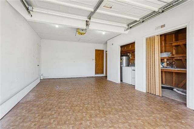 115 Wreck Shoal DR, Newport News, VA 23606